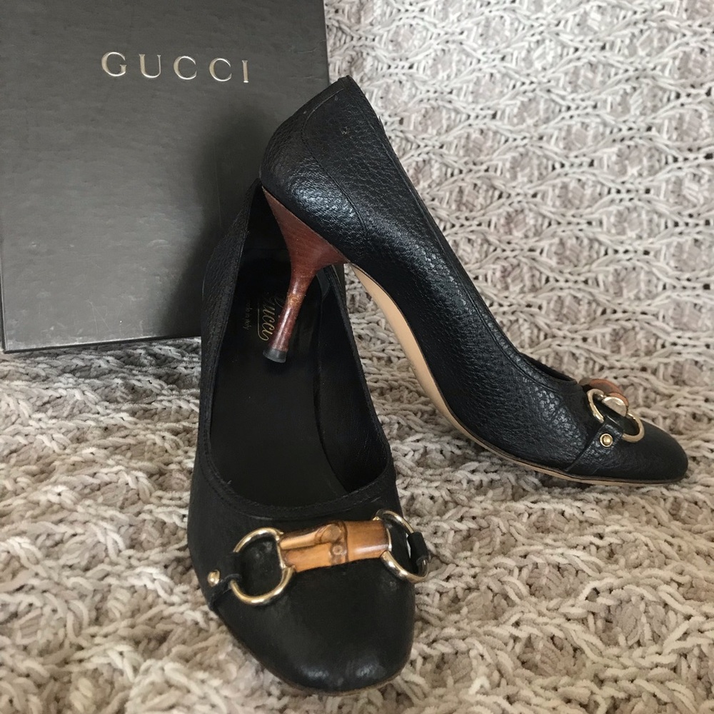 Gucci pumps- Black